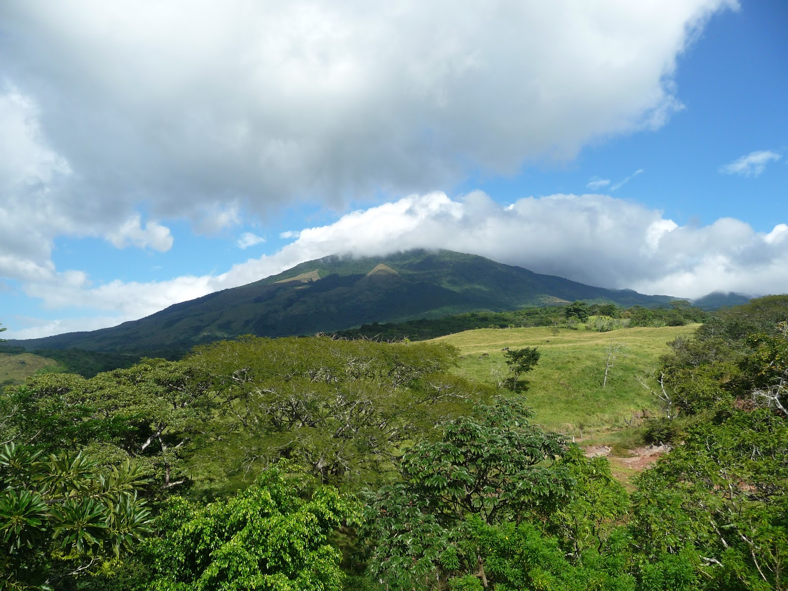 Volcan le Miravalles au Costa Rica